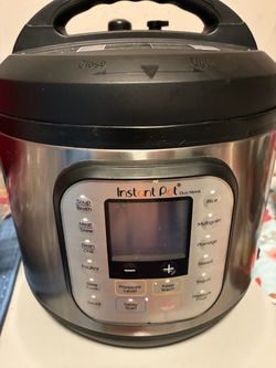 New Instapot Duo Nova 7 in 1 pressure cooker