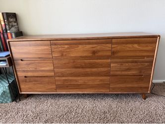 Large 6-Drawer Dresser