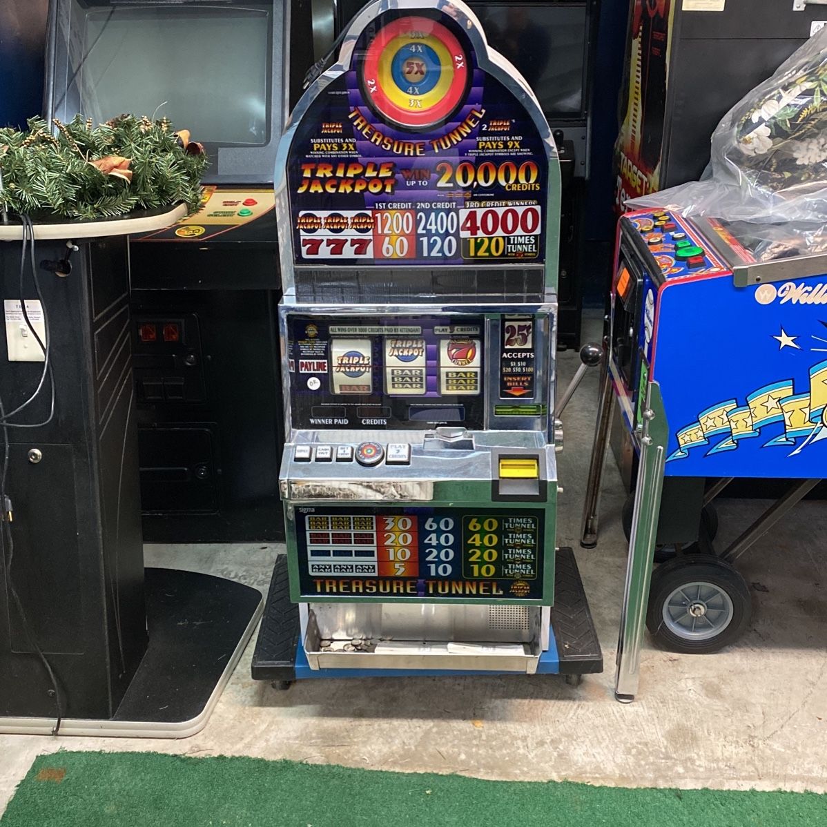 Treasure Tunnel Slot Machine