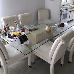 Glass Dinning  Table