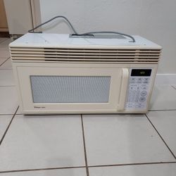 Magic Chef  microwave