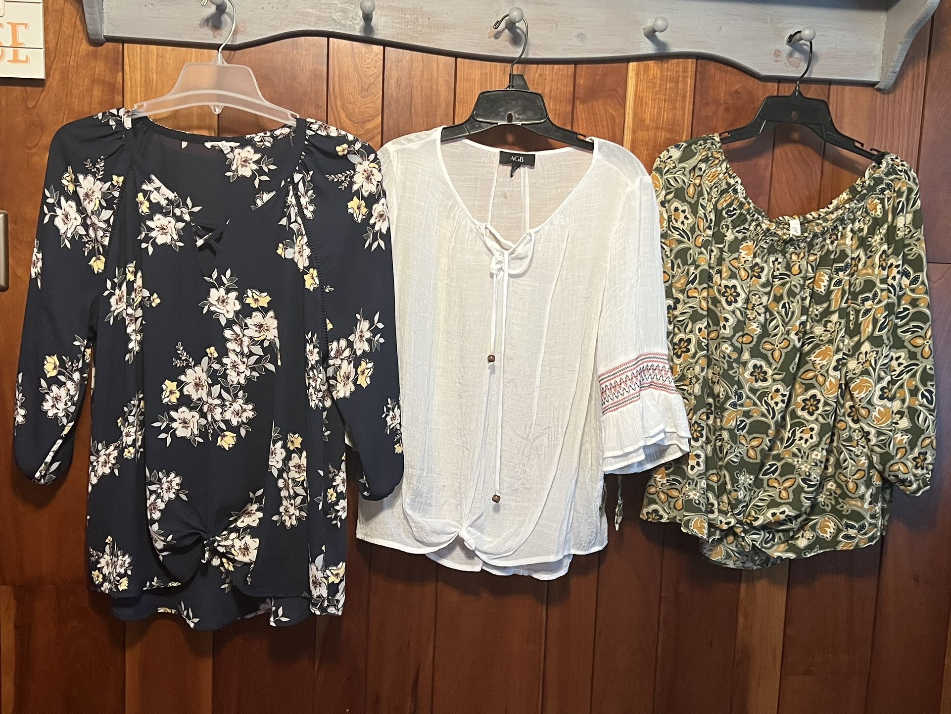 Women’s Shirts Lot