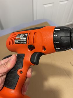 Black & Decker Firestorm 12V Drill With Battery & Charger (READ