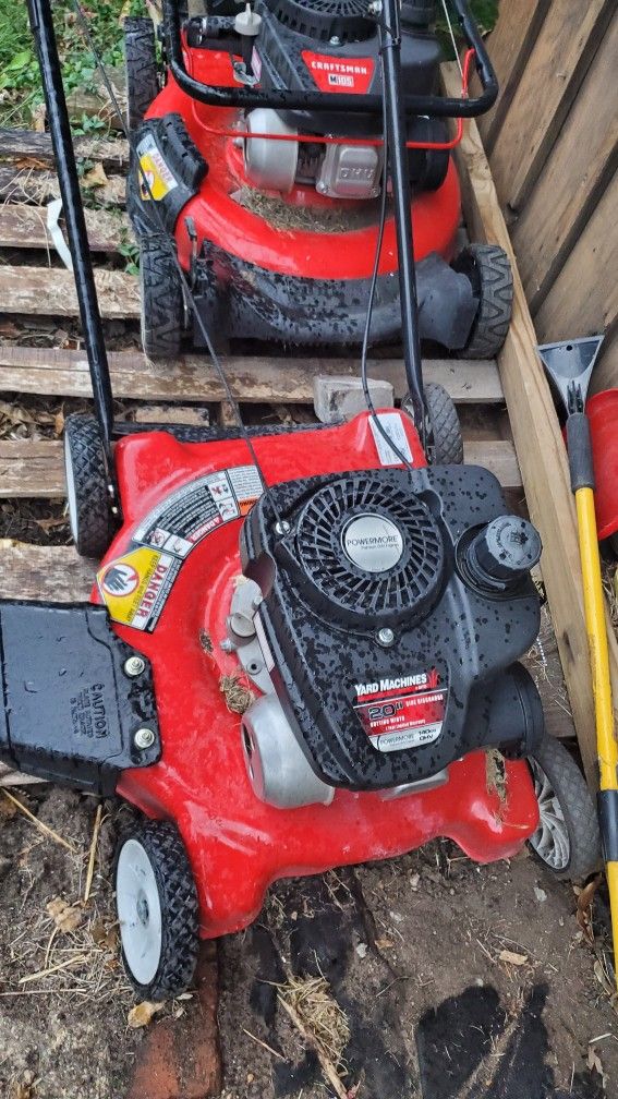  2 Gas Lawn Mowers – Craftsman & Yard Machines – Both Just Need Spark Plugs 🔥