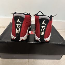 Jordan Gym Red 14a Size 10.5 
