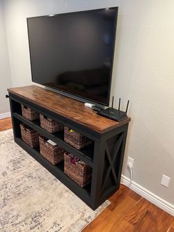 Tv console
