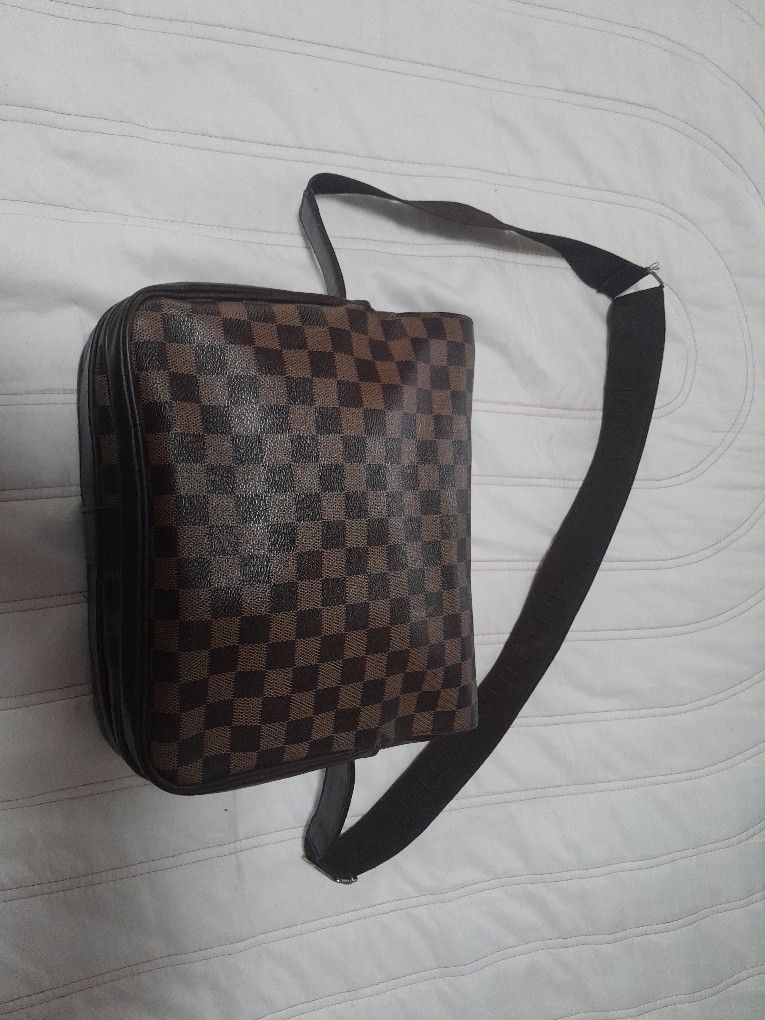 LV