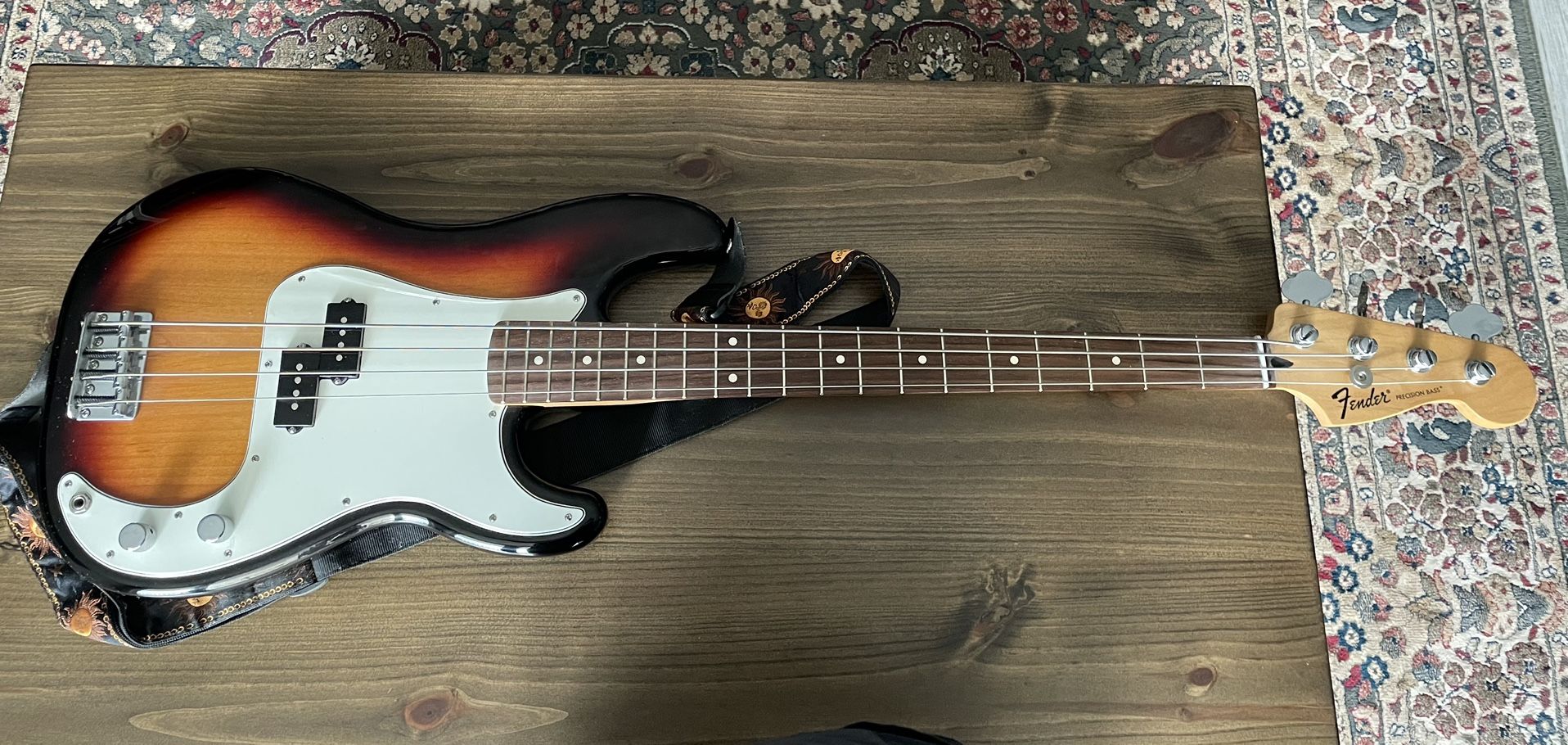 Fender Precision Bass