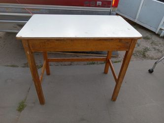 5 Mesas Pequeñas De Madera 21 Pulgadas Por 35