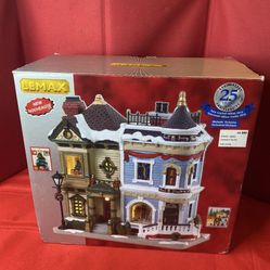 Lemax Christmas in the City Lighted Building Michaels Exclusive Limited Ed 2018