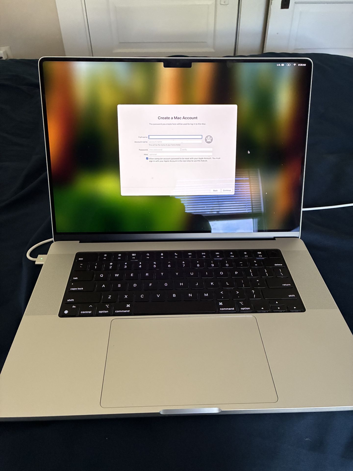 16” 2025 MacBook Pro - M4 Pro; 24GB RAM; 512GB SSD