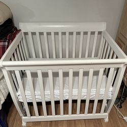 Mini Baby crib