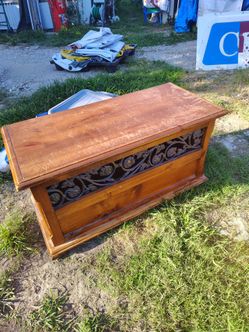 Wood chest