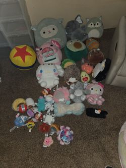 Plushhys Some Are Back Packs
