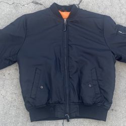 Black bomber jacket 