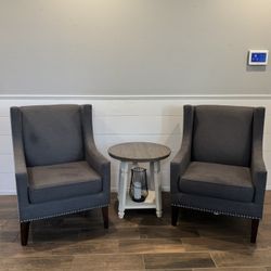 Accent Chairs