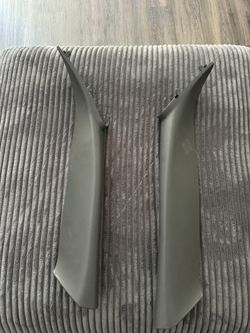 99-06 Silverado Pillars 