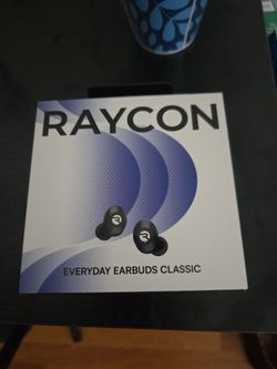 Raycon everyday earbuds