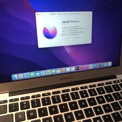 MacBook Air 11.6” intel i5  4GB RAM/ 256GB Flash Drive /with charger macOS Monterey $159 firm price 