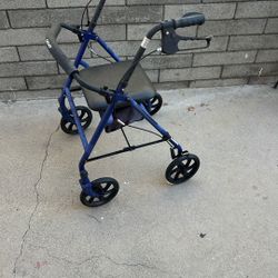 ROLLING WALKER