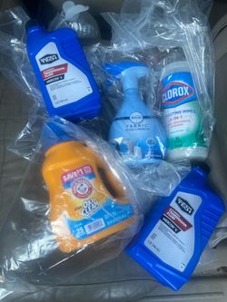 Car oil and cleaning supplies for sale $30 for everything