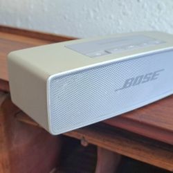 bose minilink bluethoot speaker 