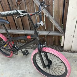 Black 20in Bmx Kent Dread . 