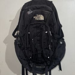 The North Face Heckler Outdoor Hiking Daypack Backpack Black