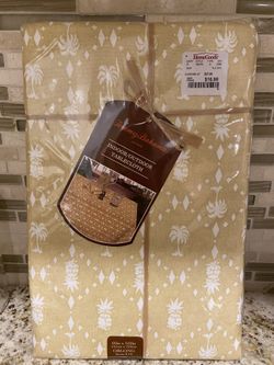 Tommy Bahama Pineapple Palm Indoor/Outdoor Tablecloth 