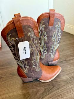 BOTAS NUEVAS DE MUJER SIZE 9