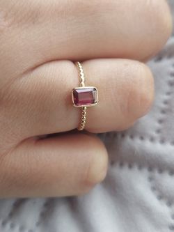 Ring italian gold  14k  With A Ruby