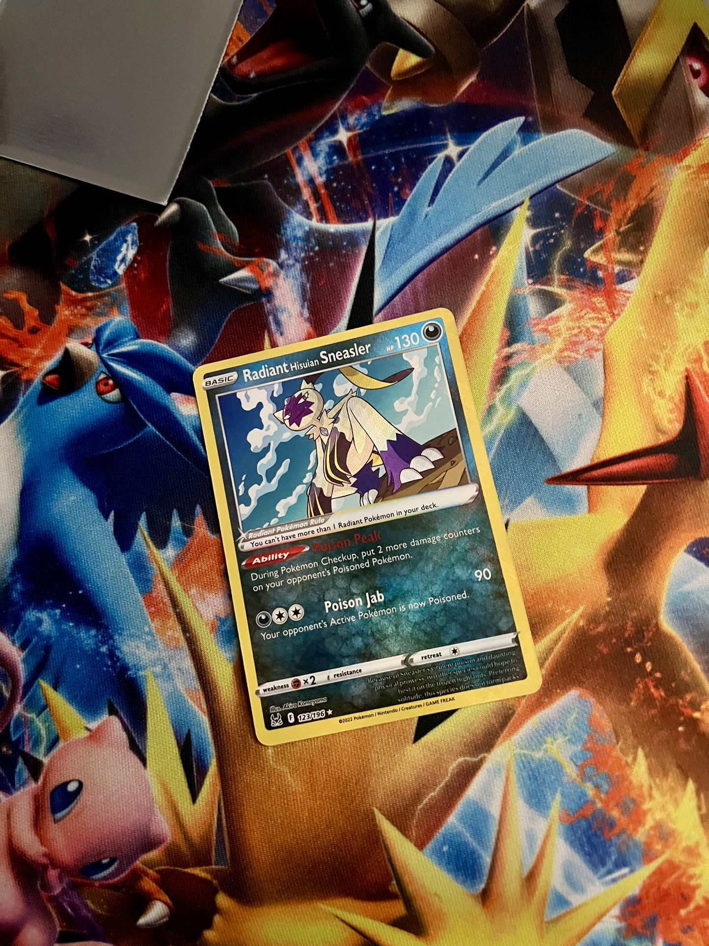 Pokémon Radiant Hisuian Sneasler Holo  Rare Lost Origin Card 