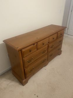 7 Drawer Double Dresser with Mirror