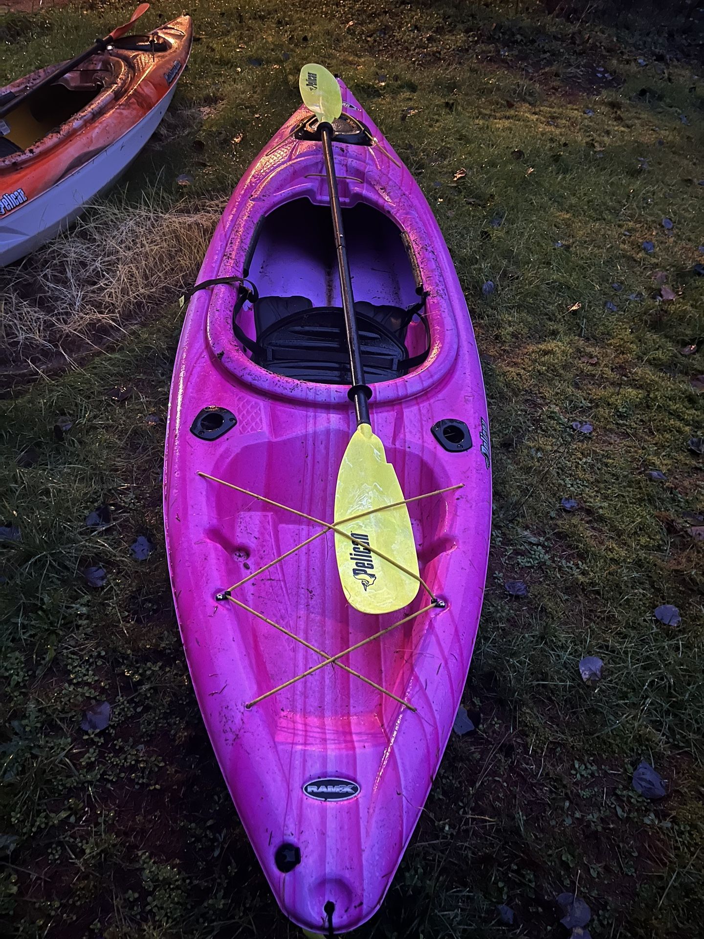 Pelican Mustang 100 Kayak For Sale for Sale in Gig Harbor, WA OfferUp