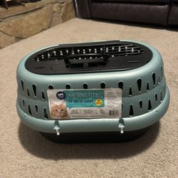 Petmate Door Top Load Cat Kennel Pet Carrier, Small 19" for Pets up to 10 lb