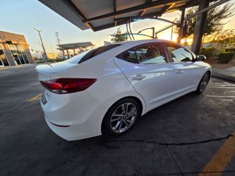 2018 hyundai elantra limited