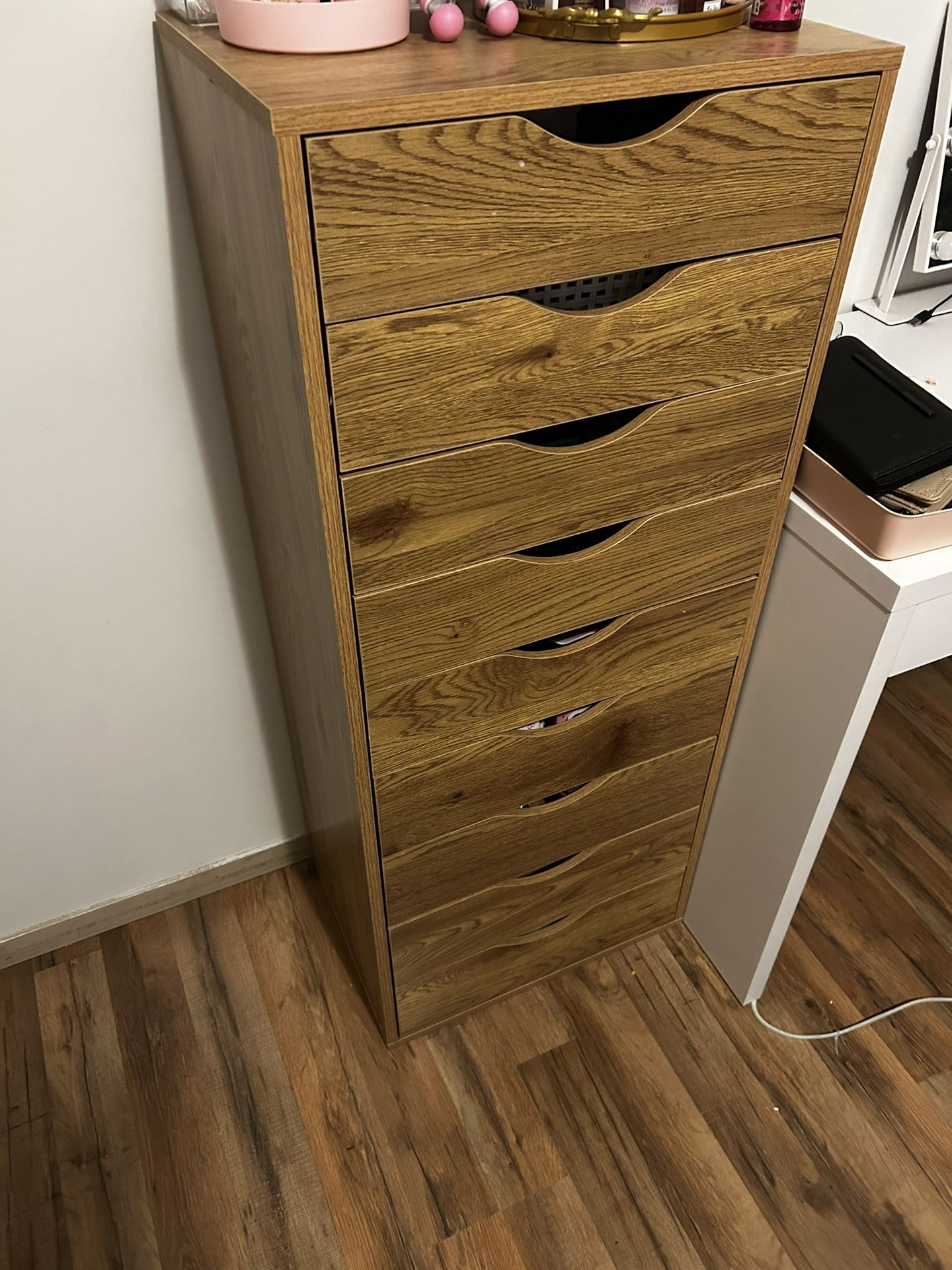 9 Drawer Dresser