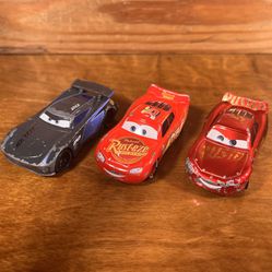 Mattel Disney Pixar Cars Rust-Eze Racing Center Lightning McQueen 95 Lot of 3