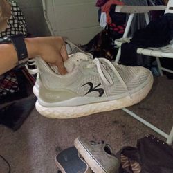 Adidas Harden Vol. 3 Basketball Sneaker Men's (9.5)