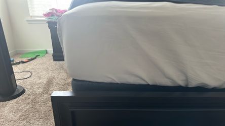King size Serta mattress only