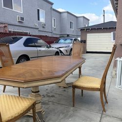 MCM vintage wood Dinner table Set with 4 Chairs and 2 leafs + Table cover Original HERITAGE FURNITUR