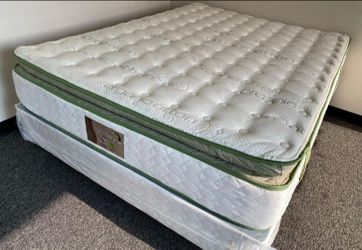 King Organic Elite Superior Hybrid Cool Gel Memory Foamm Pillow Top 14inch Matres!!