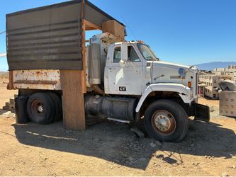 1985 Brigadier v8 diesel dump truck