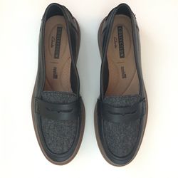 Clarks Women’s Shoes Size 6