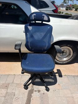 Ergonomic Blue Mesh Office Chair With Headrest – Adjustable – Rolls Smooth – $35