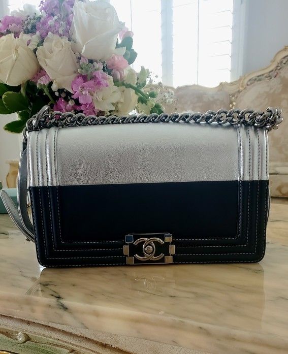 CHANEL BAG