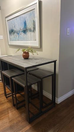 Bar table with stools