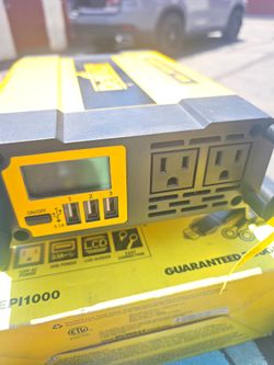 Dewalt 1000 watts portable inverter
