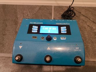 Vocal Effects Pedal TC Helicon voicelive play
