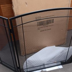 Modern 3-Panel Fireplace Screen